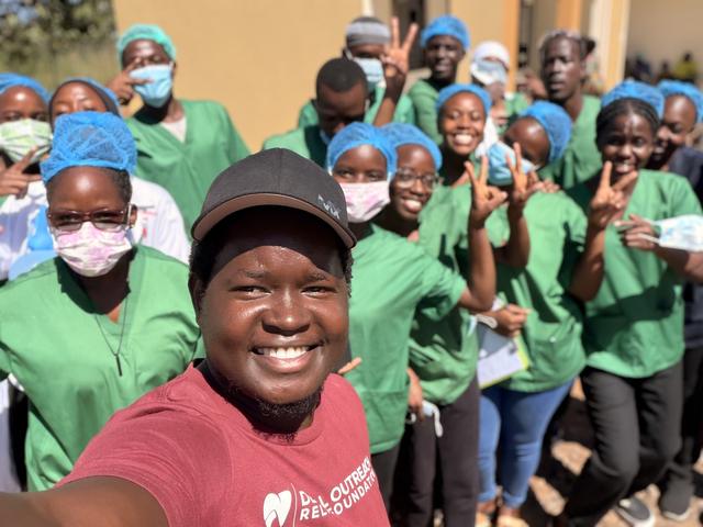 Ugandan healthcare students ready for the day